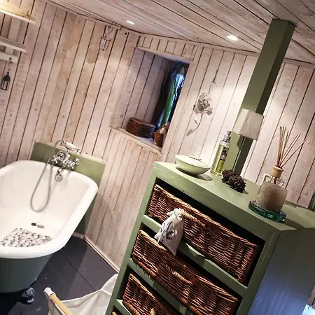 Chateau Chevalier Des Montys