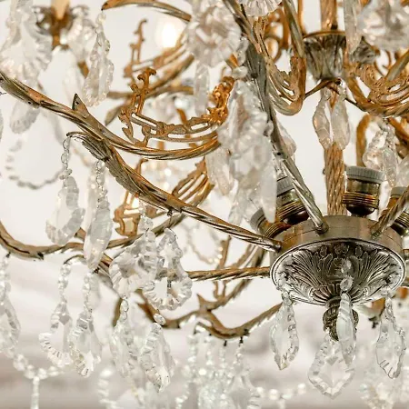 Chateau Chevalier Des Montys 4*