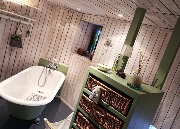 Chateau Chevalier Des Montys