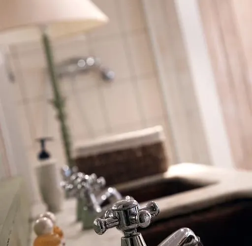 Bed & Breakfast Chateau Chevalier Des Montys Stavelot