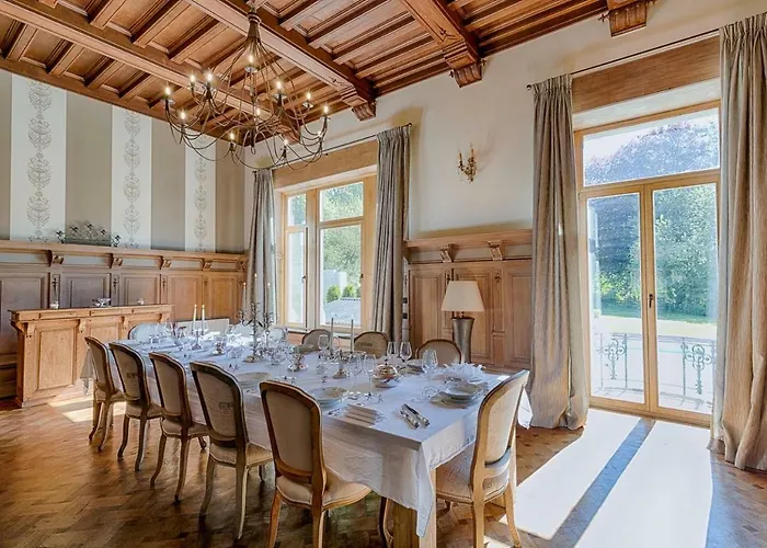 Bed & Breakfast Chateau Chevalier Des Montys